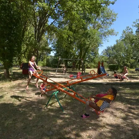 キャンプ場 La Combe